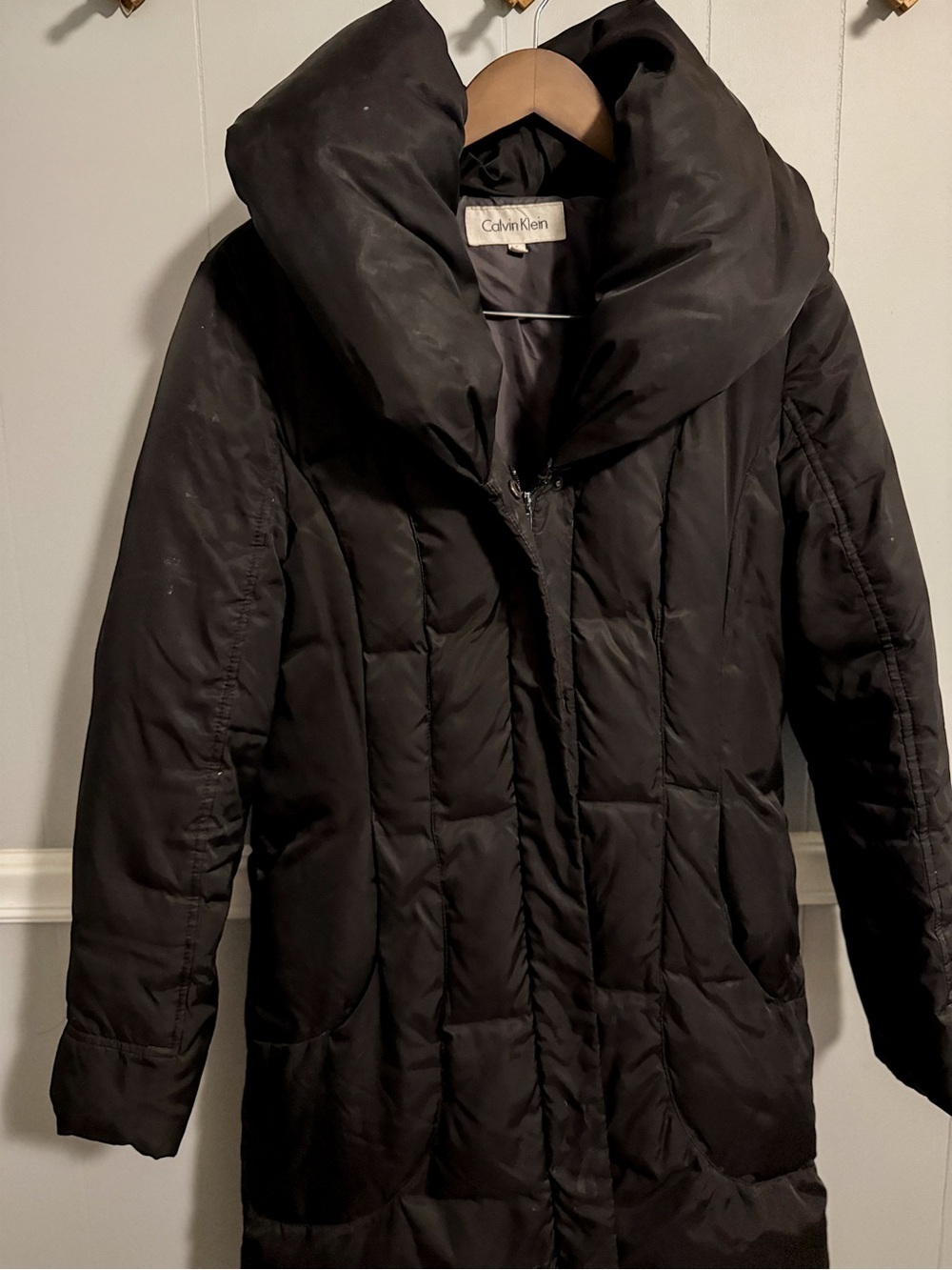 Calvin Klein Long Winter Puffer Coat - Picture 2 of 3